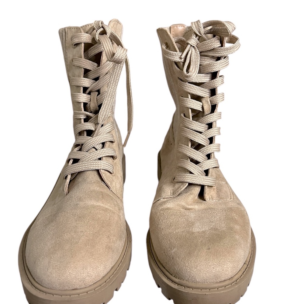 Express Boots Size 8 - Picture 3 of 4